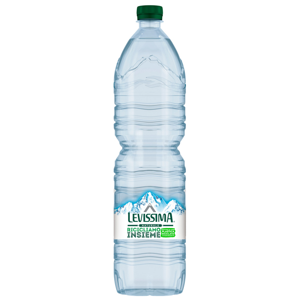Acqua naturale bottiglia 45 RPET 1,5L Levissima